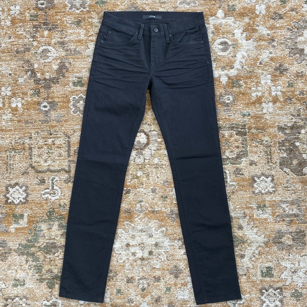 Joe’s Jeans ‘varnish black’ slim fit